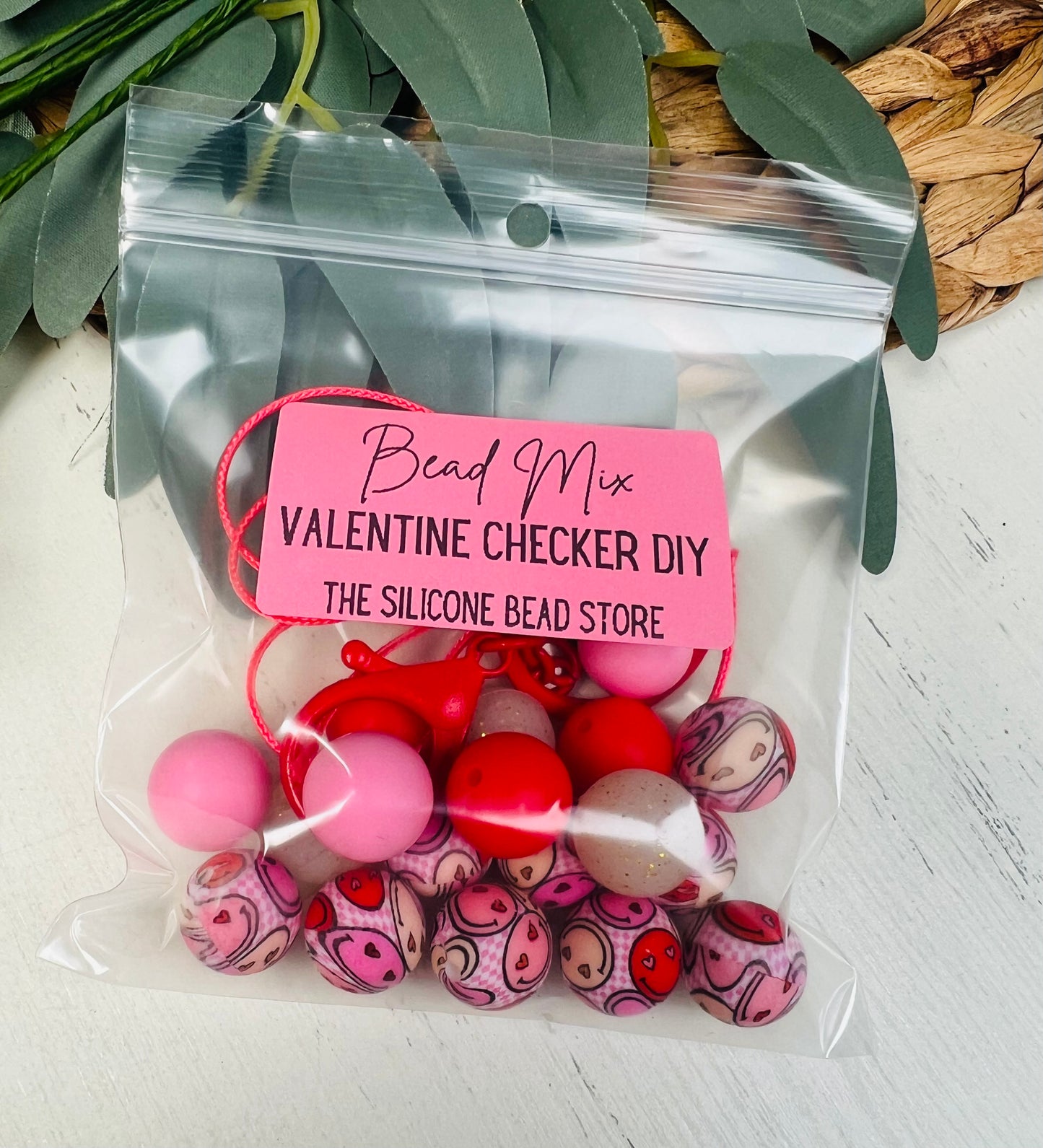 *Wristlet Kit #207- Valentine CHECKER DIY Silicone Bead Wristlet Kit