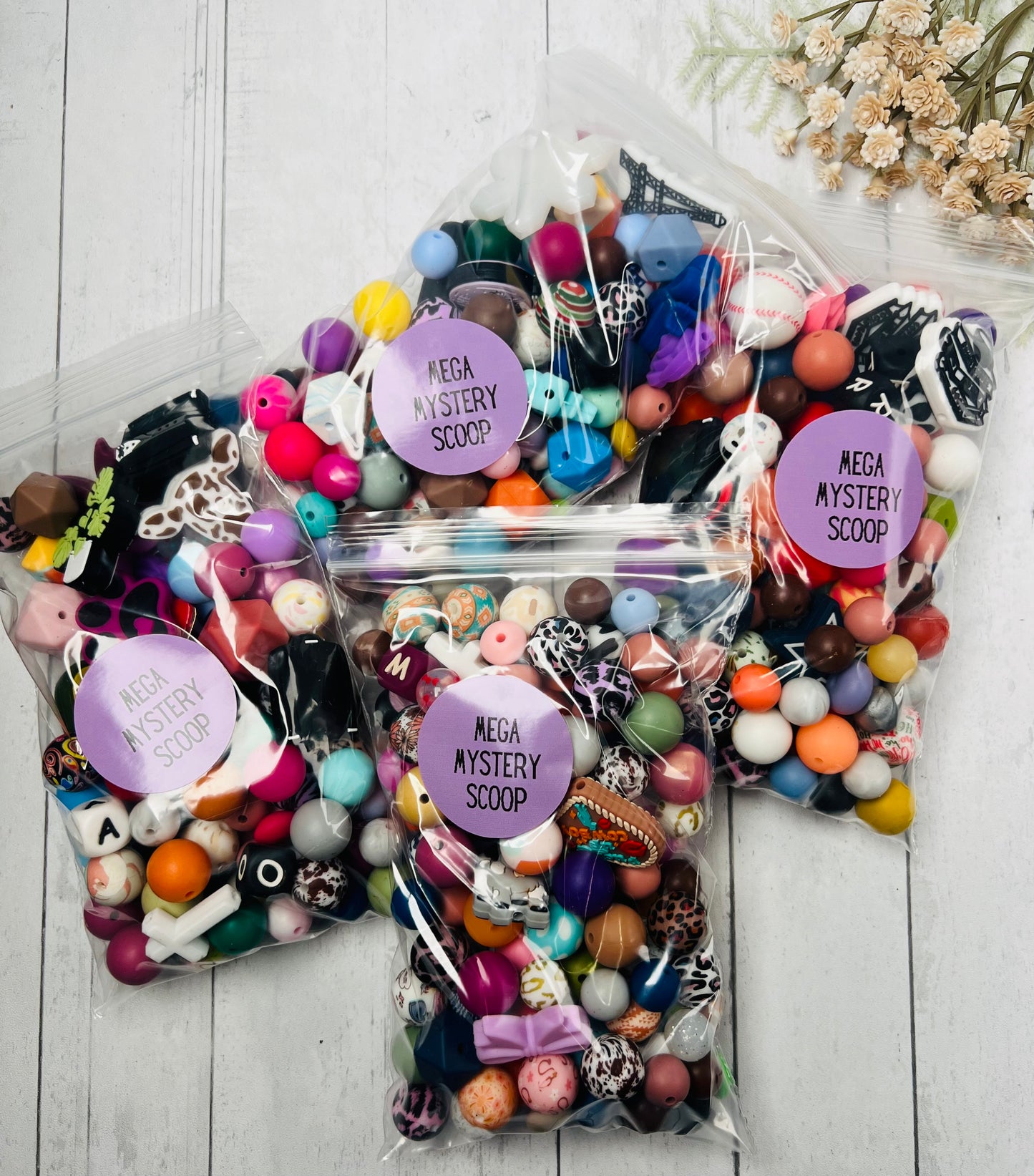 * Mega Mystery Scoop Silicone Bead Mix