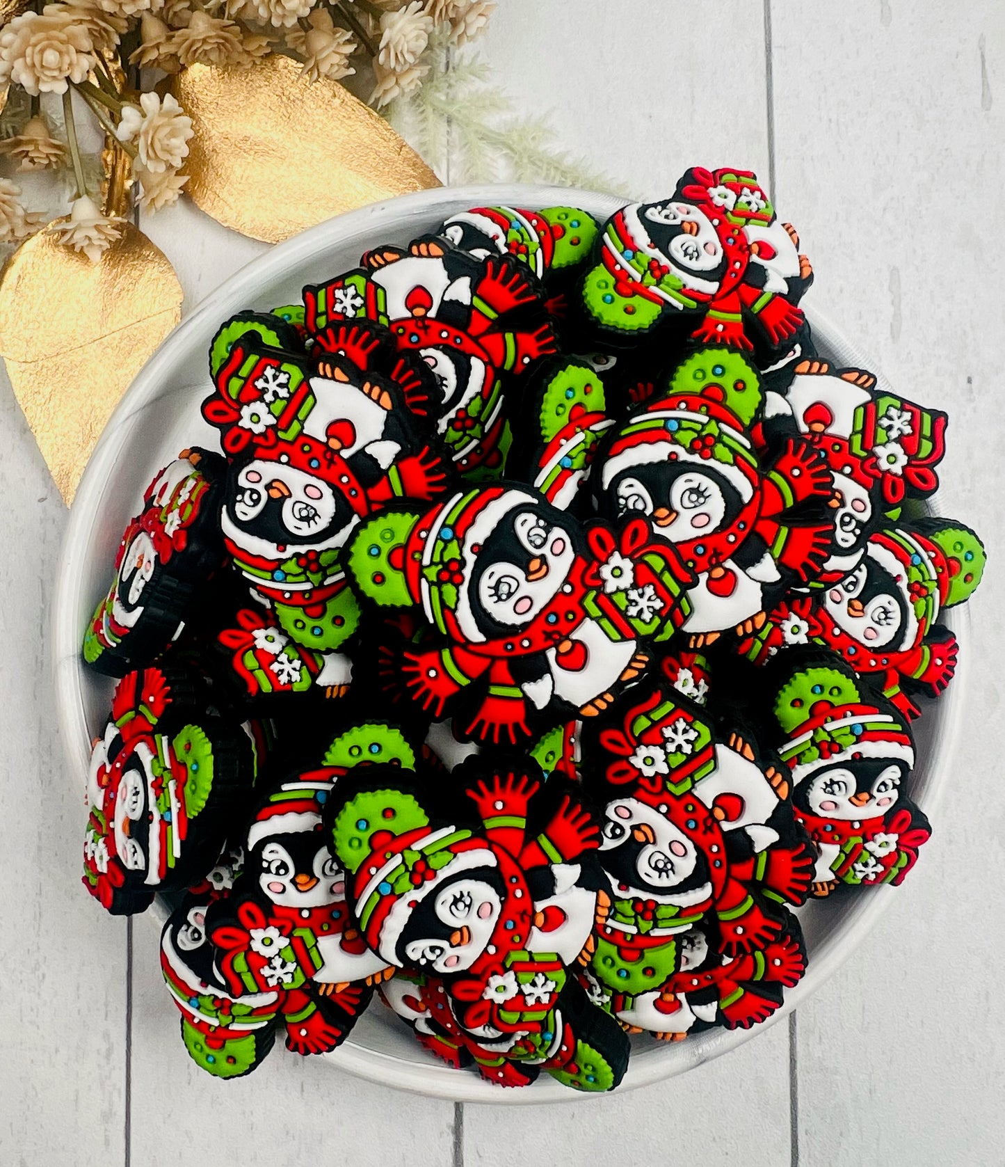 Giving Penguin Silicone Focal Bead, Christmas Animal Shape Silicone Bead