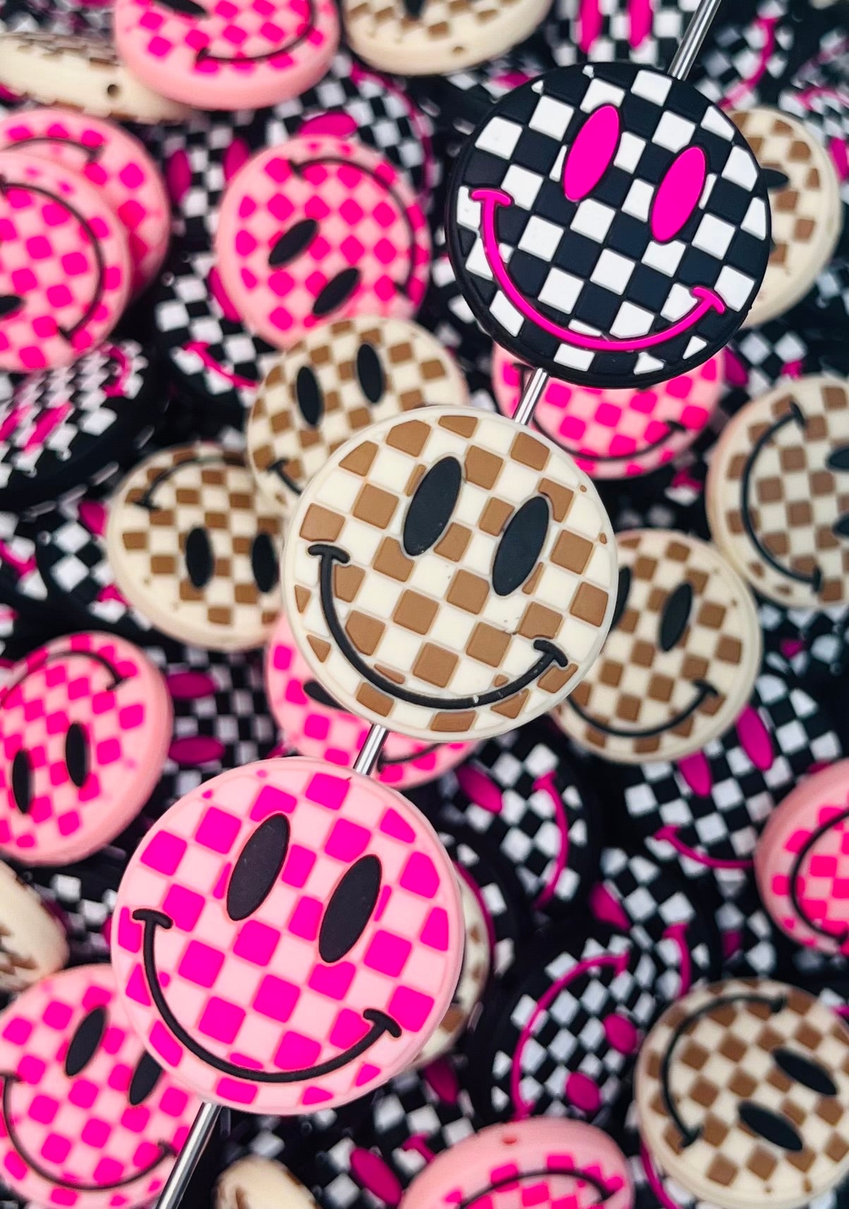 L- Checkered Smiley Face Silicone Focal Bead