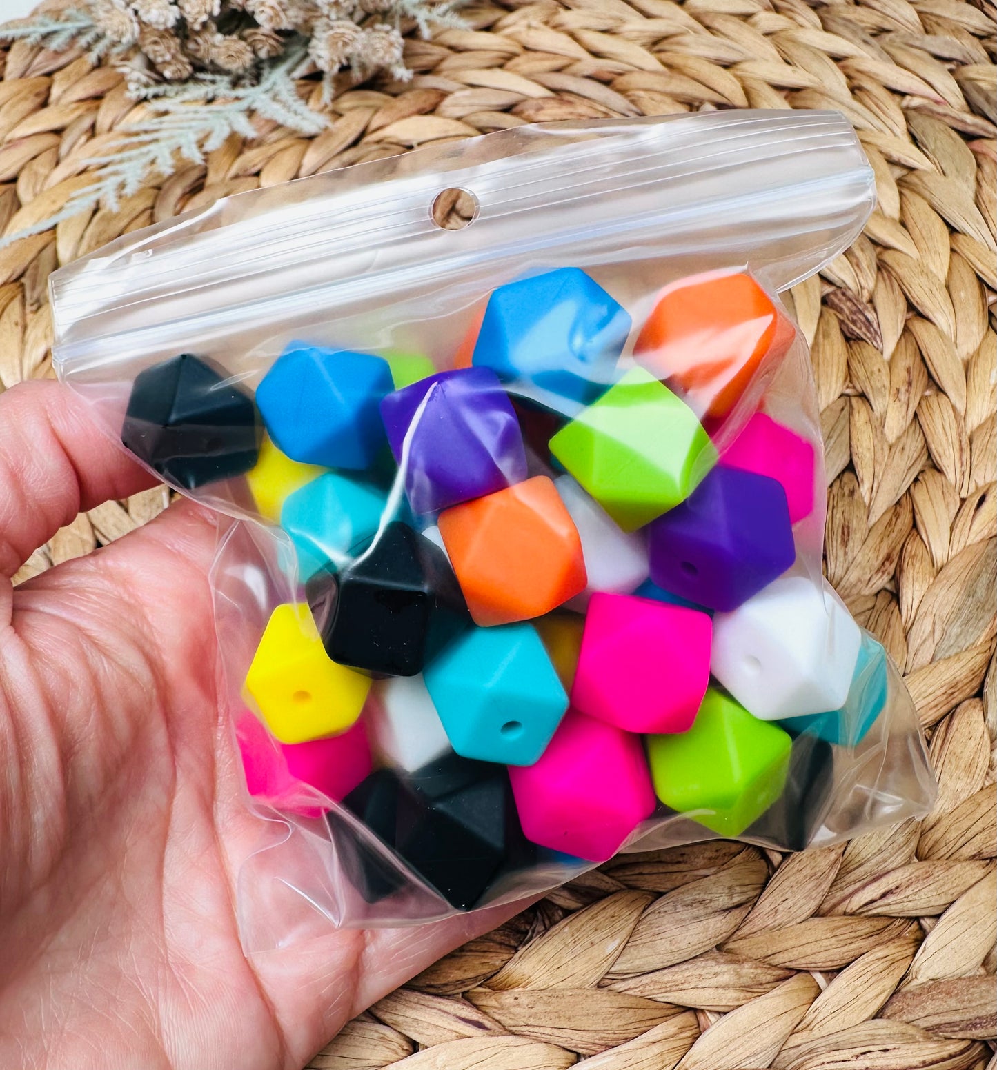 *Bead Mix- #73 Bright 14mm HEXAGON Silicone Bead Mix Bag