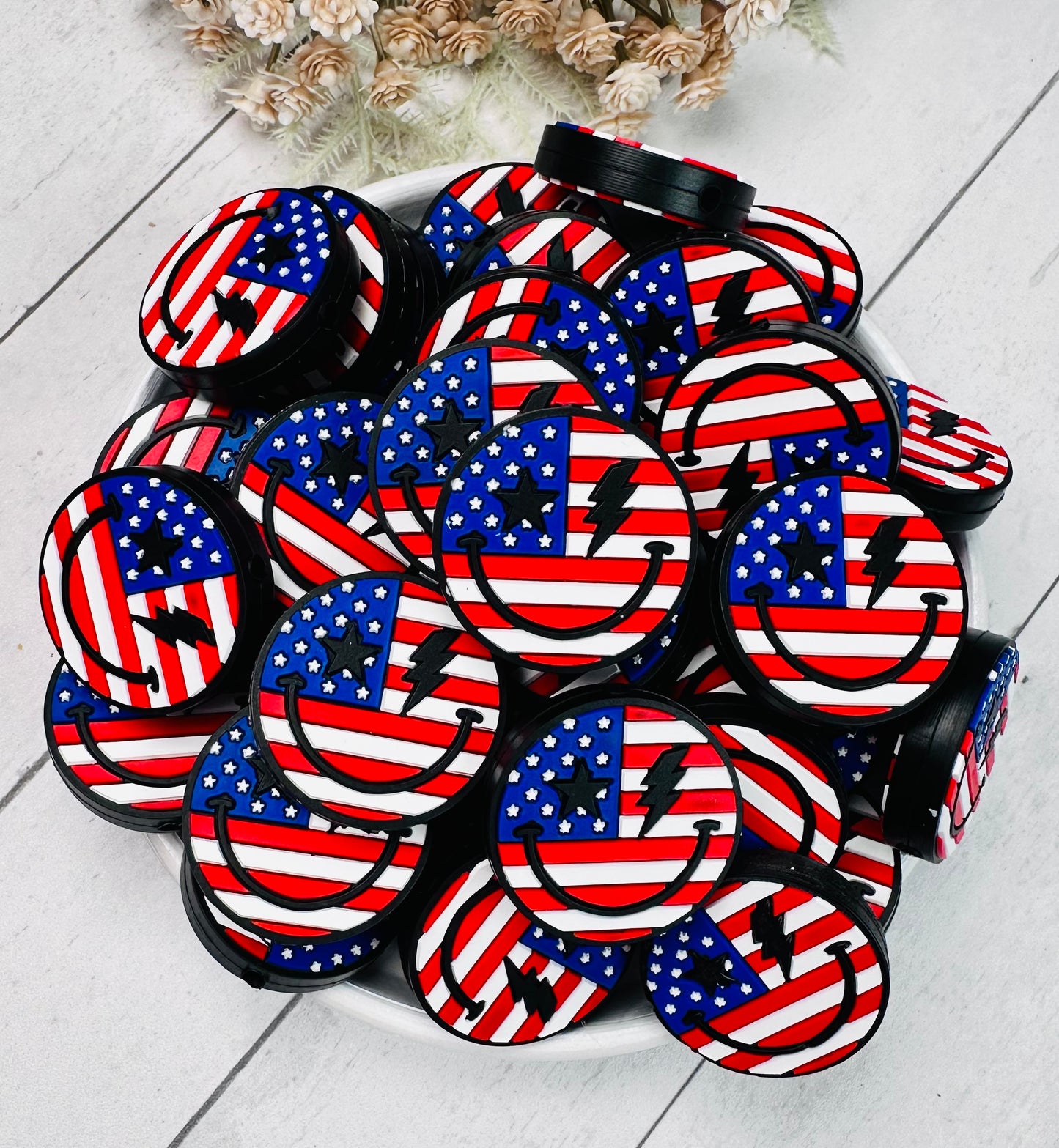 U- USA Happy Face Silicone Focal Bead, Shape Silicone Bead