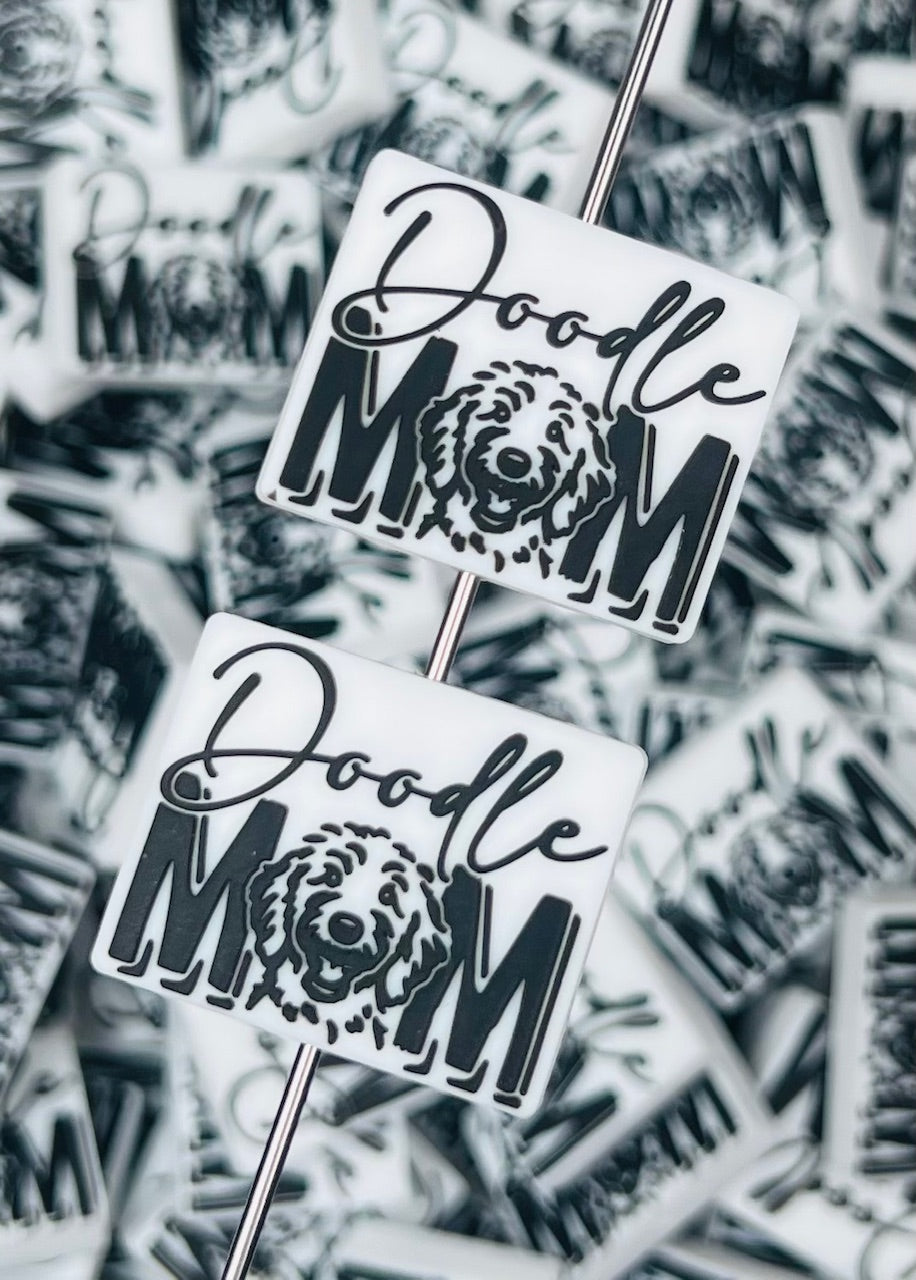 A- Doodle Mom EXCLUSIVE Silicone Focal Bead, Animal Focal Bead