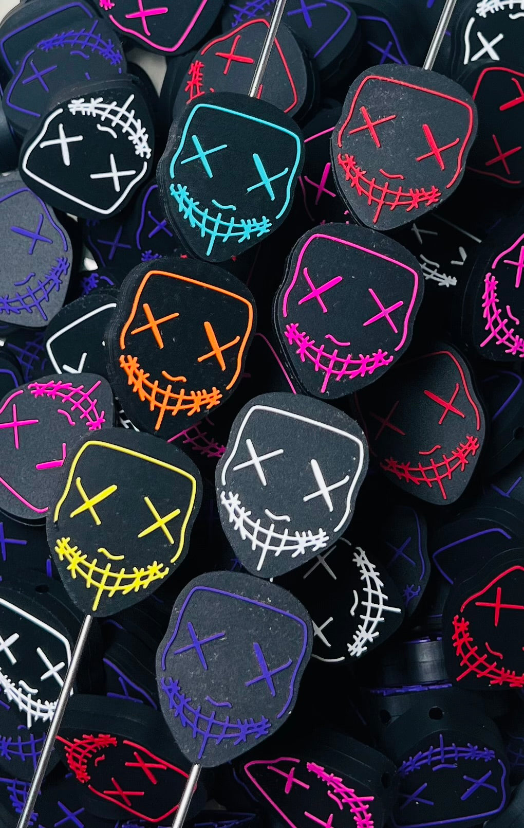 B- Mask EXCLUSIVE Silicone Focal Bead, Book Silicone Focal Bead