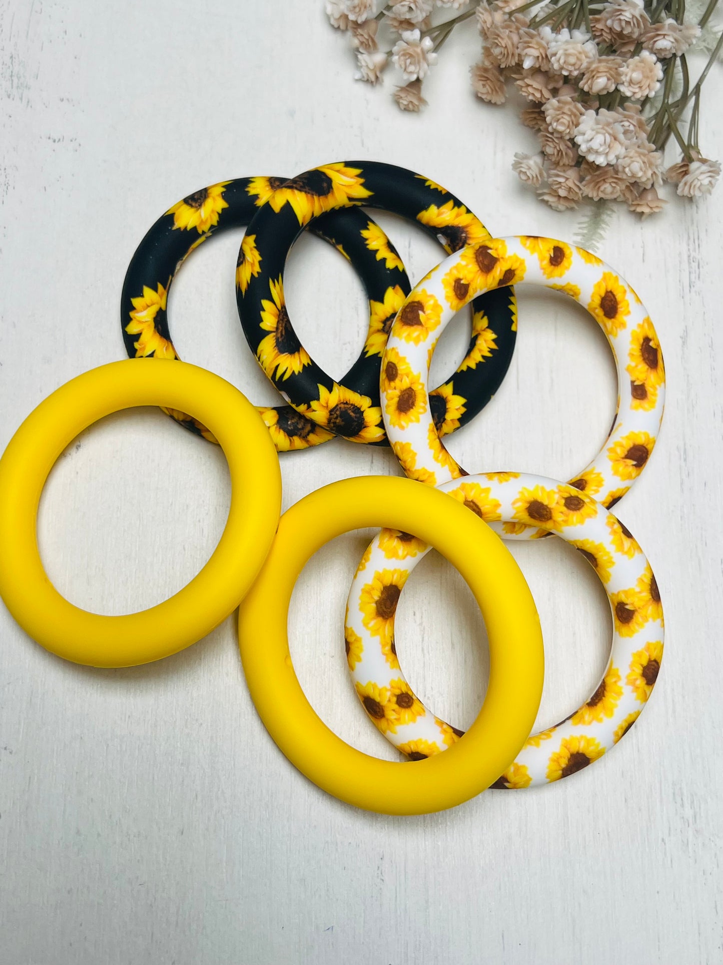 * 65mm Ring Mix - Silicone Ring w/Holes for Beading Mix
