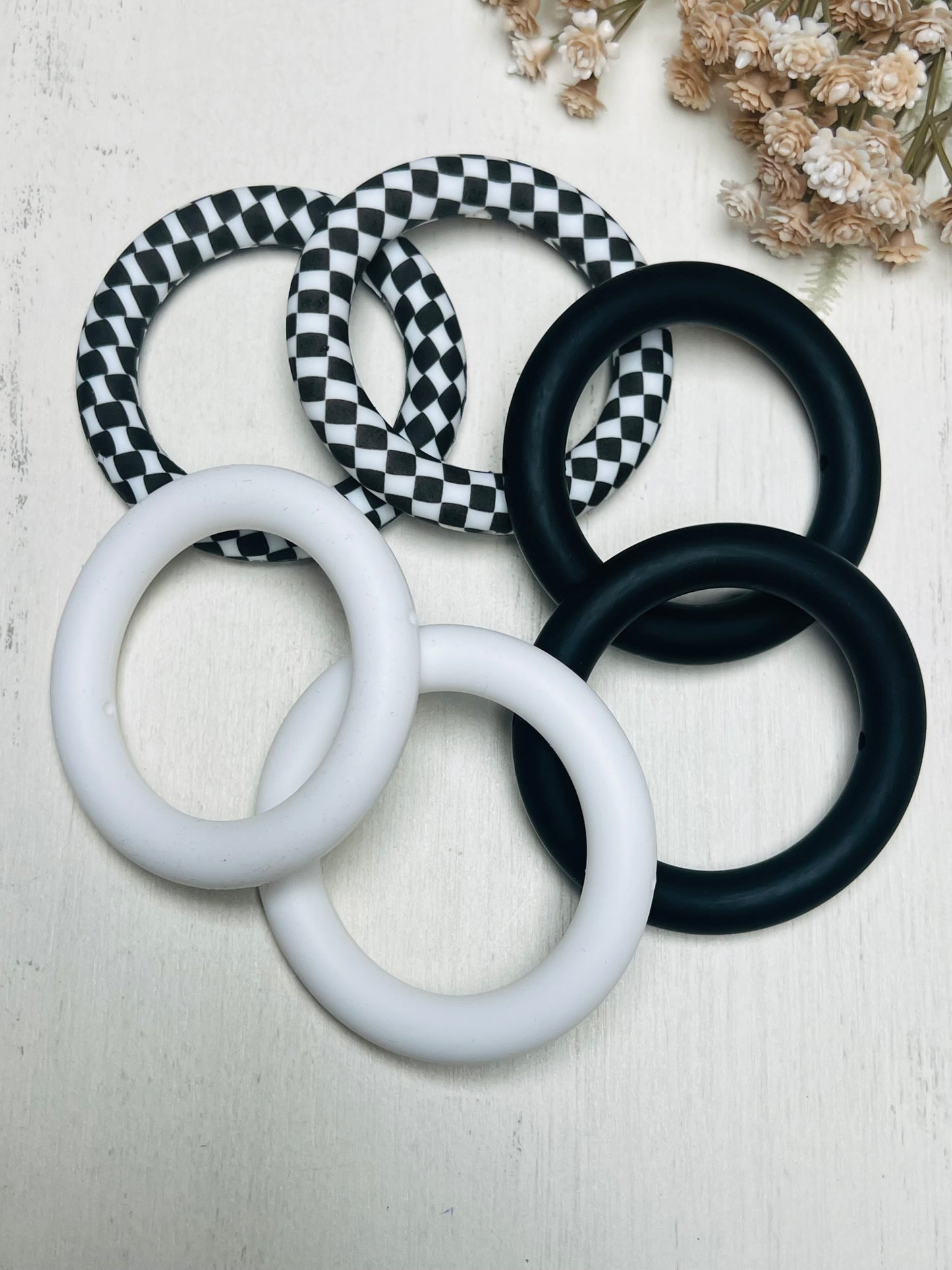 * 65mm Ring Mix - Silicone Ring w/Holes for Beading Mix