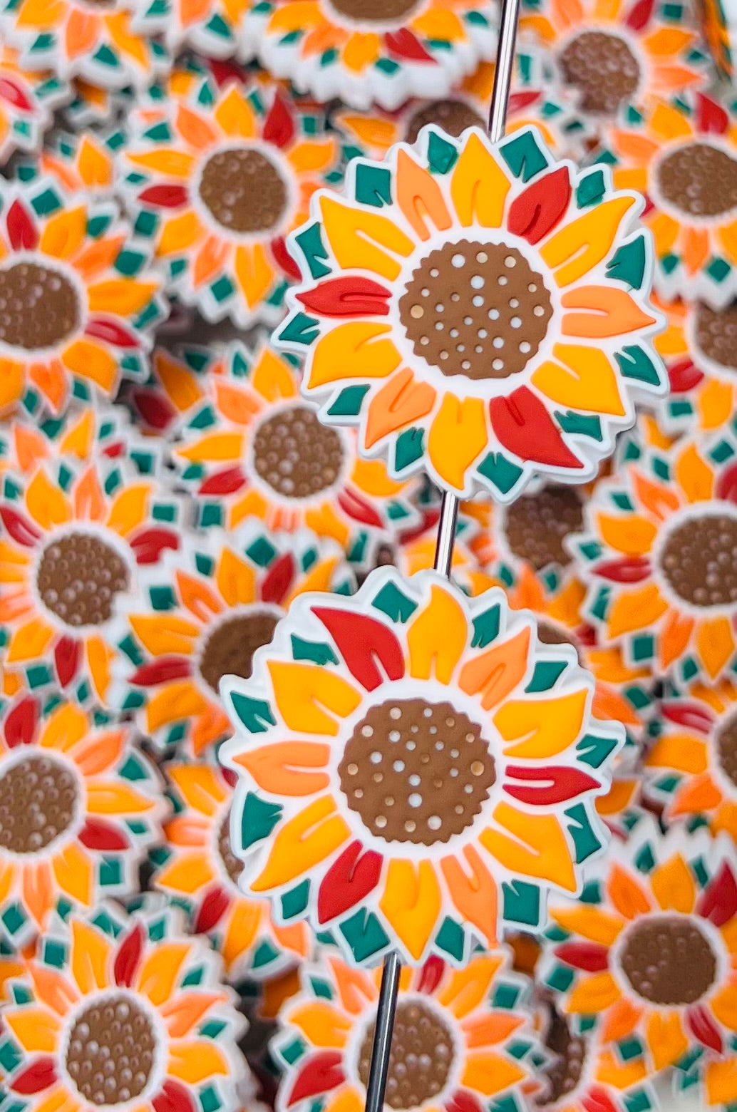 30mm Western Sunflower Silicone Focal Bead, Daisy Silicone Bead, Flower Shape Silicone Bead
