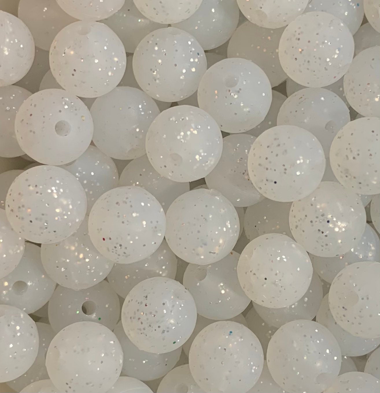 15mm GLITTER White Round Silicone Beads