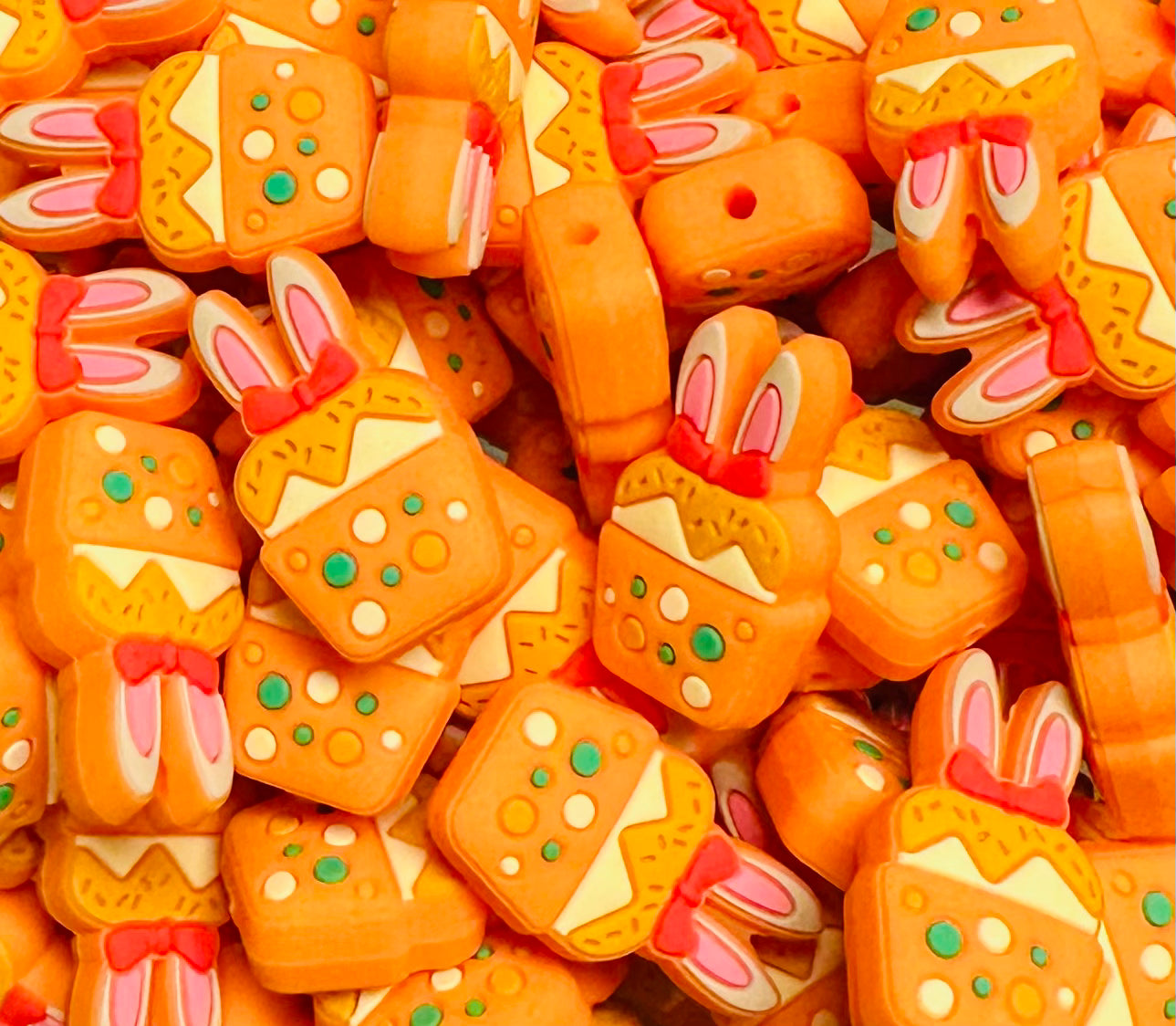 Discontinued- Peter Cupcake Tail Silicone Focal Bead, Rabbit Ear Cupcake Focal