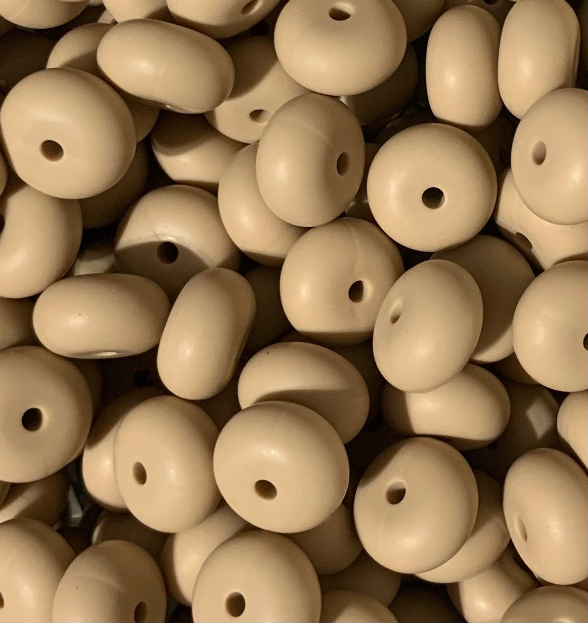 14mm ABACUS Solid Beige Silicone Beads