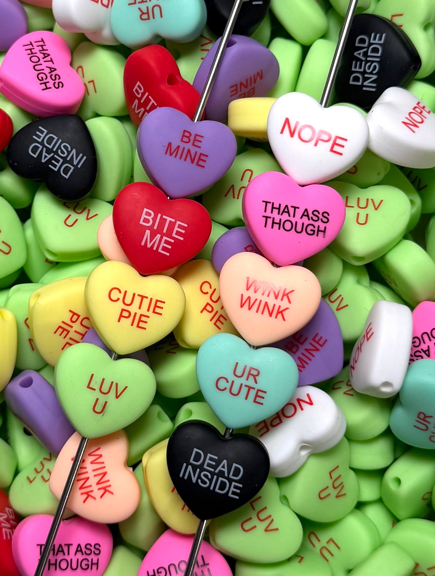 V- WORD Hearts EXCLUSIVE Silicone Focal Bead