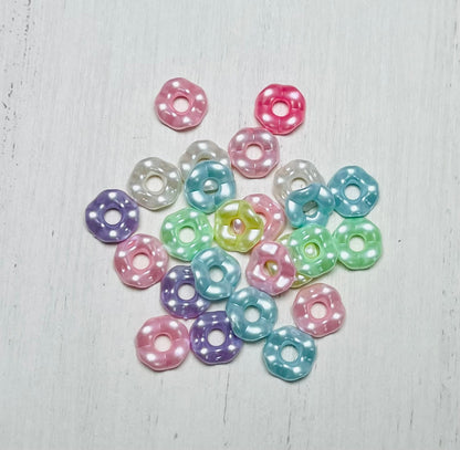 *Acrylic Wavy Spacers - Pack of 25 Random Colors