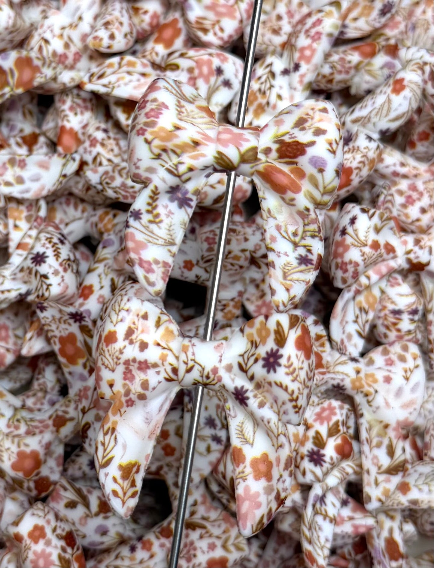 O- Harvest Blooms PRINT Bow Silicone Focal Bow, Bow Shape Silicone Bead