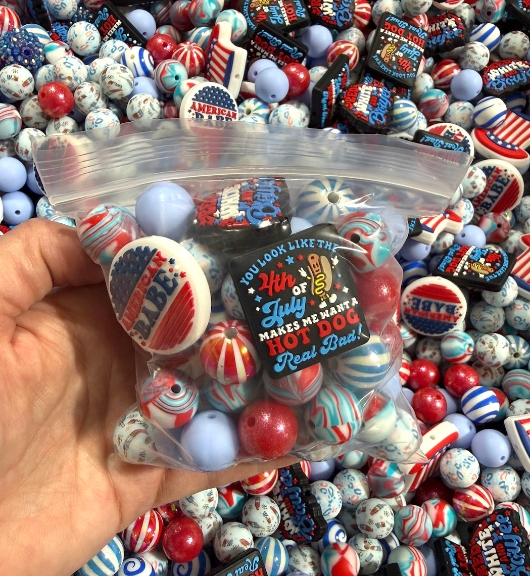 *Bead Mix #260 - USA Mystery Scoop Silicone Bead Mix