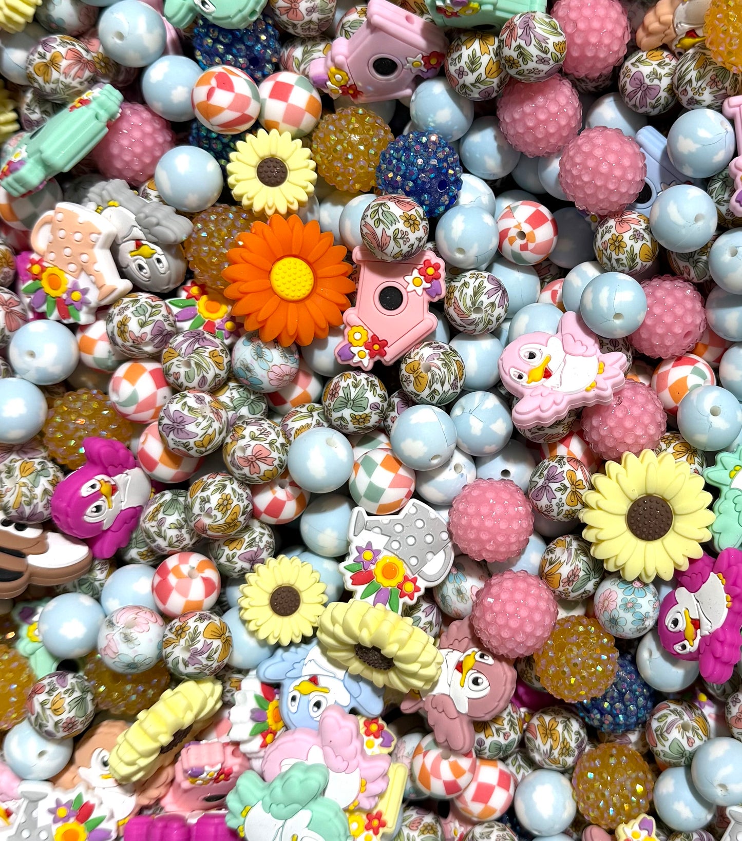 *Bead Mix #257- GARDEN Mystery Scoop Silicone Bead Mix