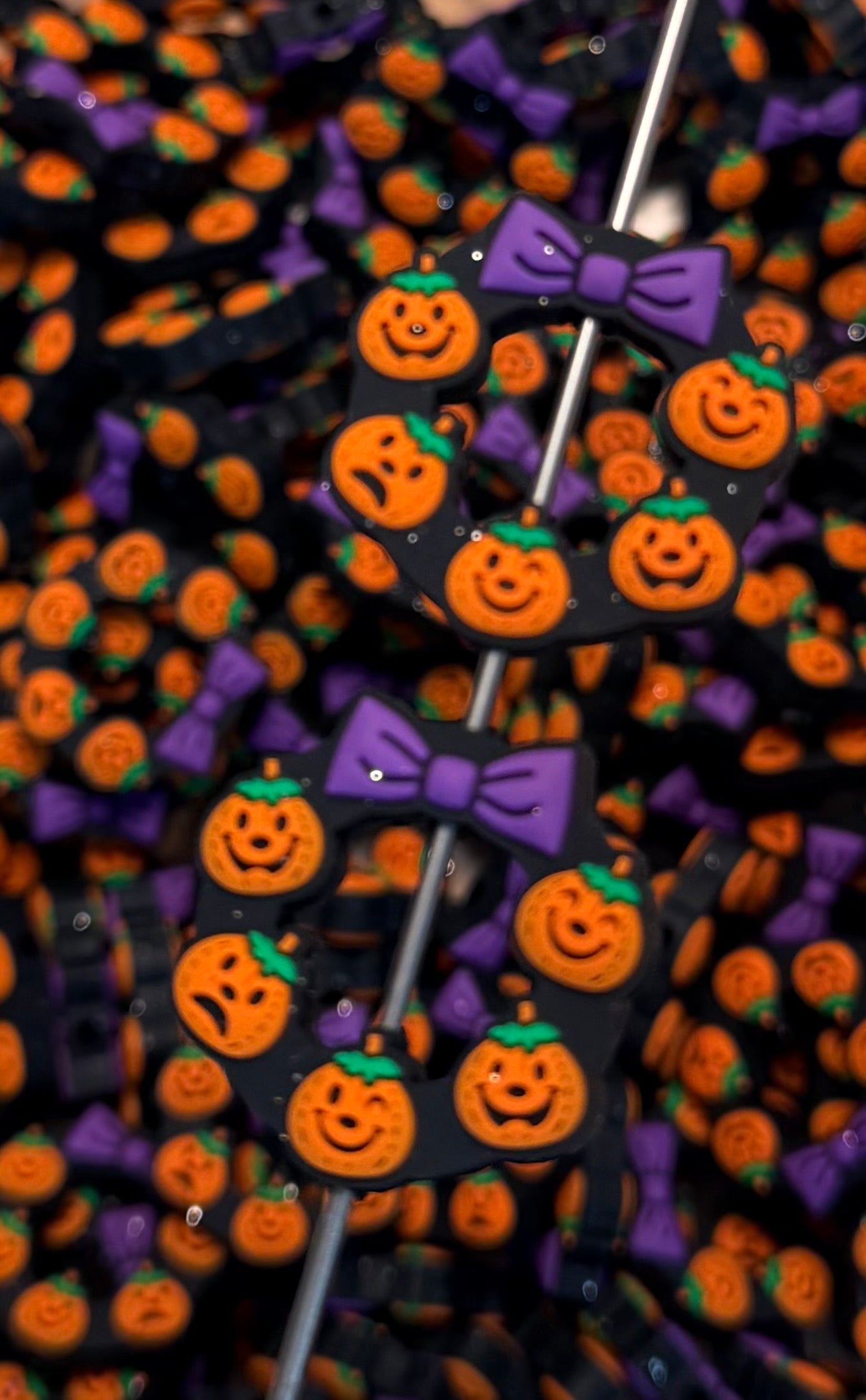 H- Jack O Lantern WREATH Focal Bead, Halloween Focal Beads