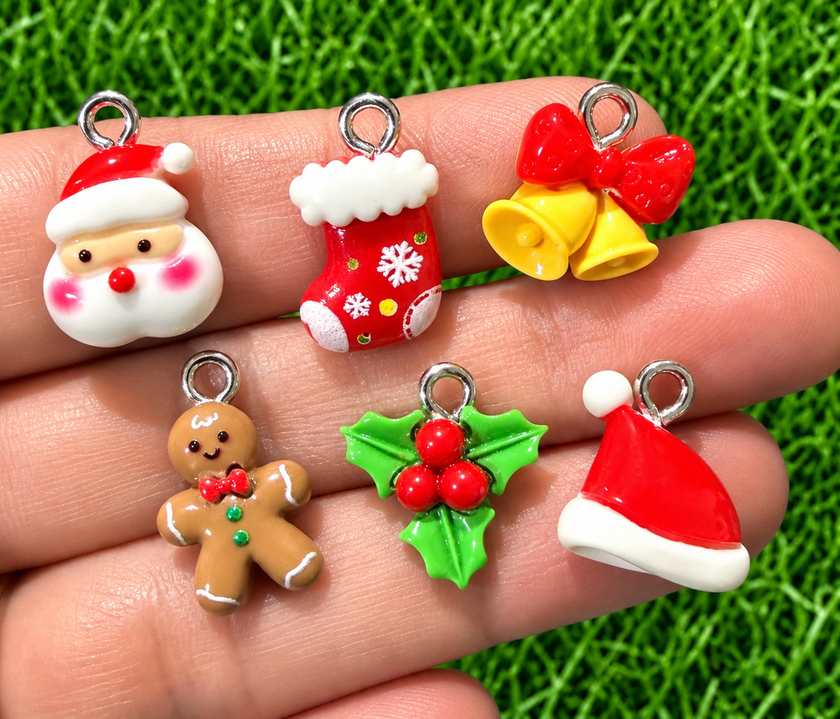 *Bead Mix #559- MINI Merry Mix Resin Charms