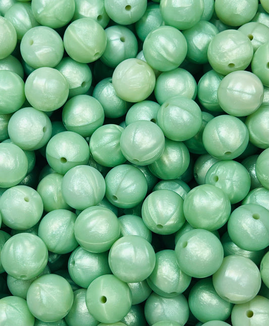 15mm Solid Pearl SPRING Green Silicone Beads