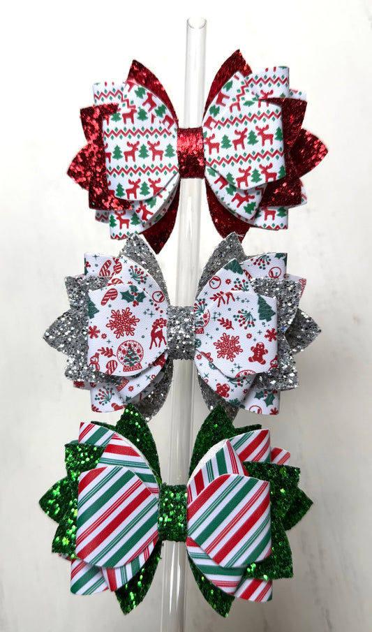 Y- Fabric Bow Straw Charm  - Christmas Ribbon Bow