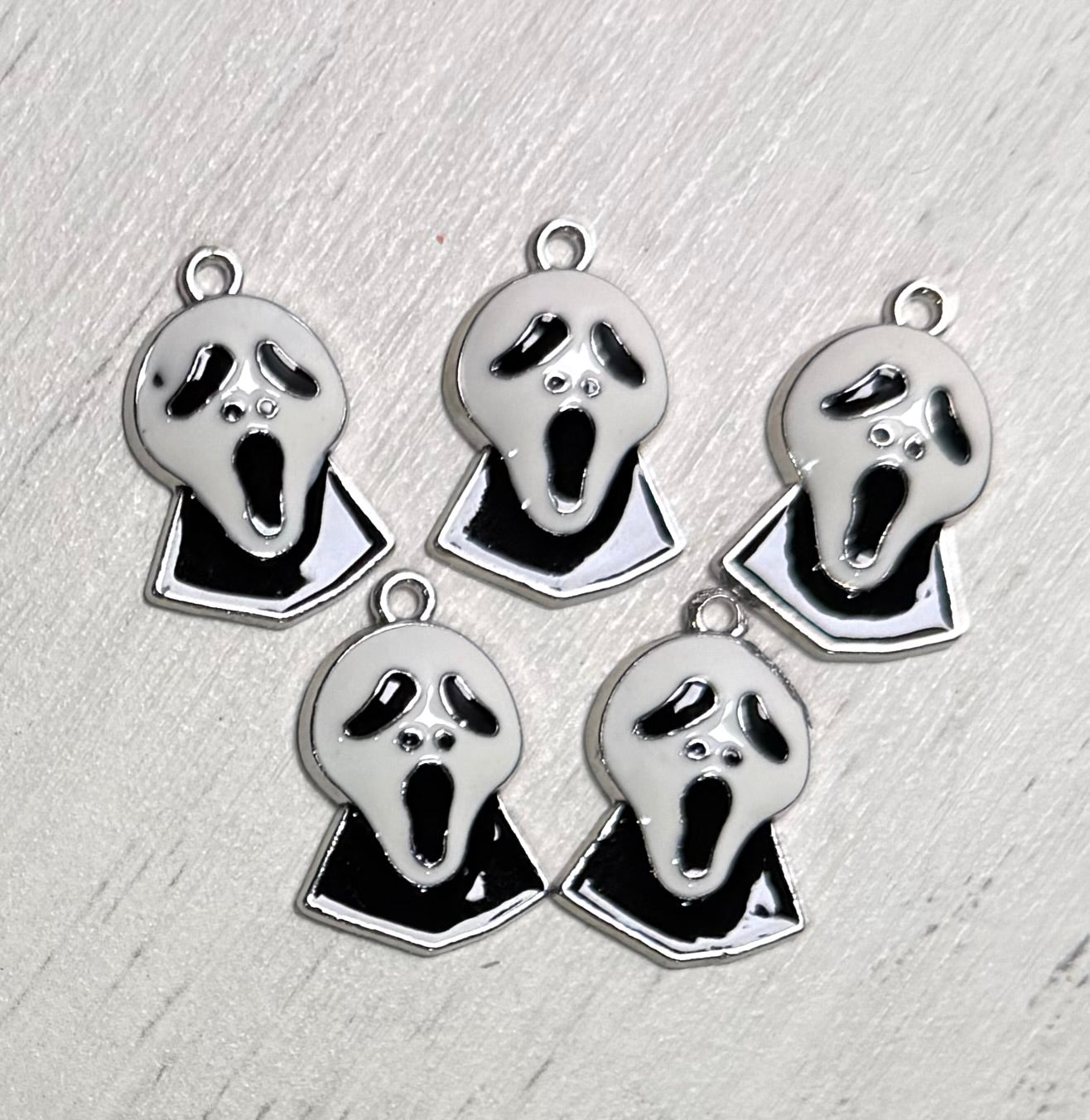 *Bead Mix #536- Scream Charms- PACK of 5
