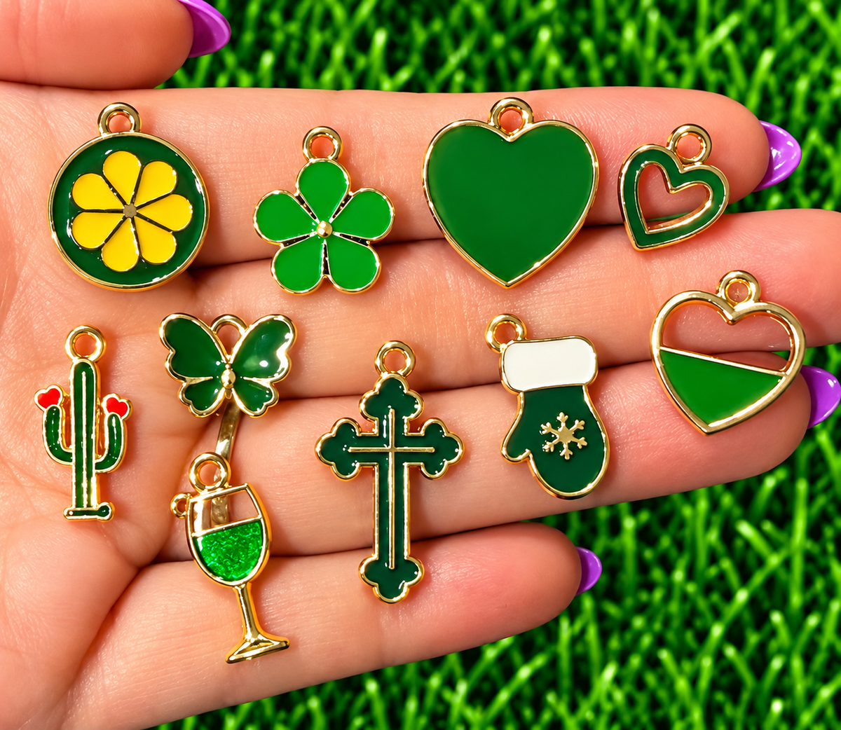 *Bead Mix #616- Green Charms, Bag Charms