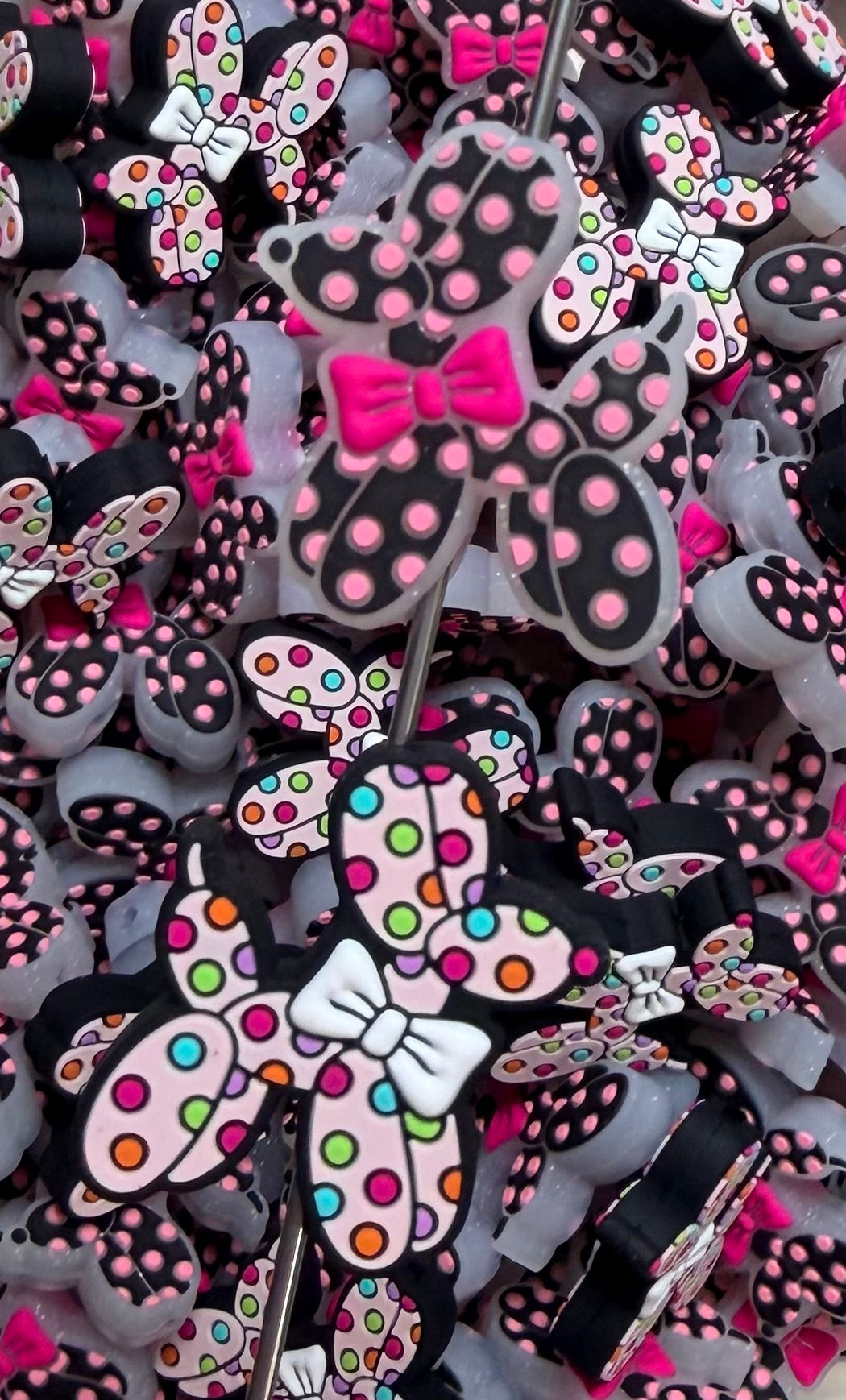 A- Balloon Dog Silicone Focal Bead