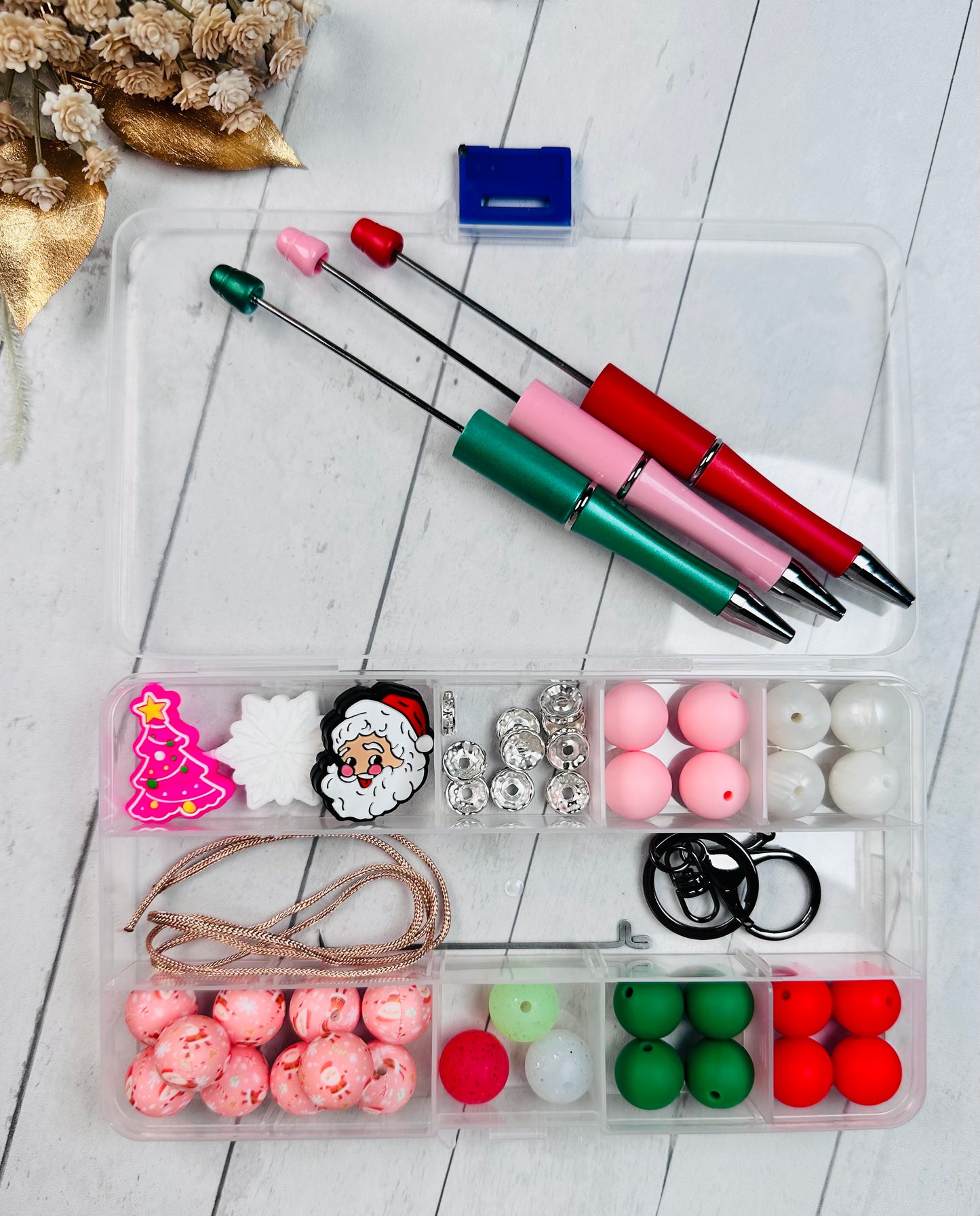 * Bead Mix - Pink Santa DIY Silicone Beads Kit,, DIY Lanyard-Keychain-Wristlet-Necklace Kit