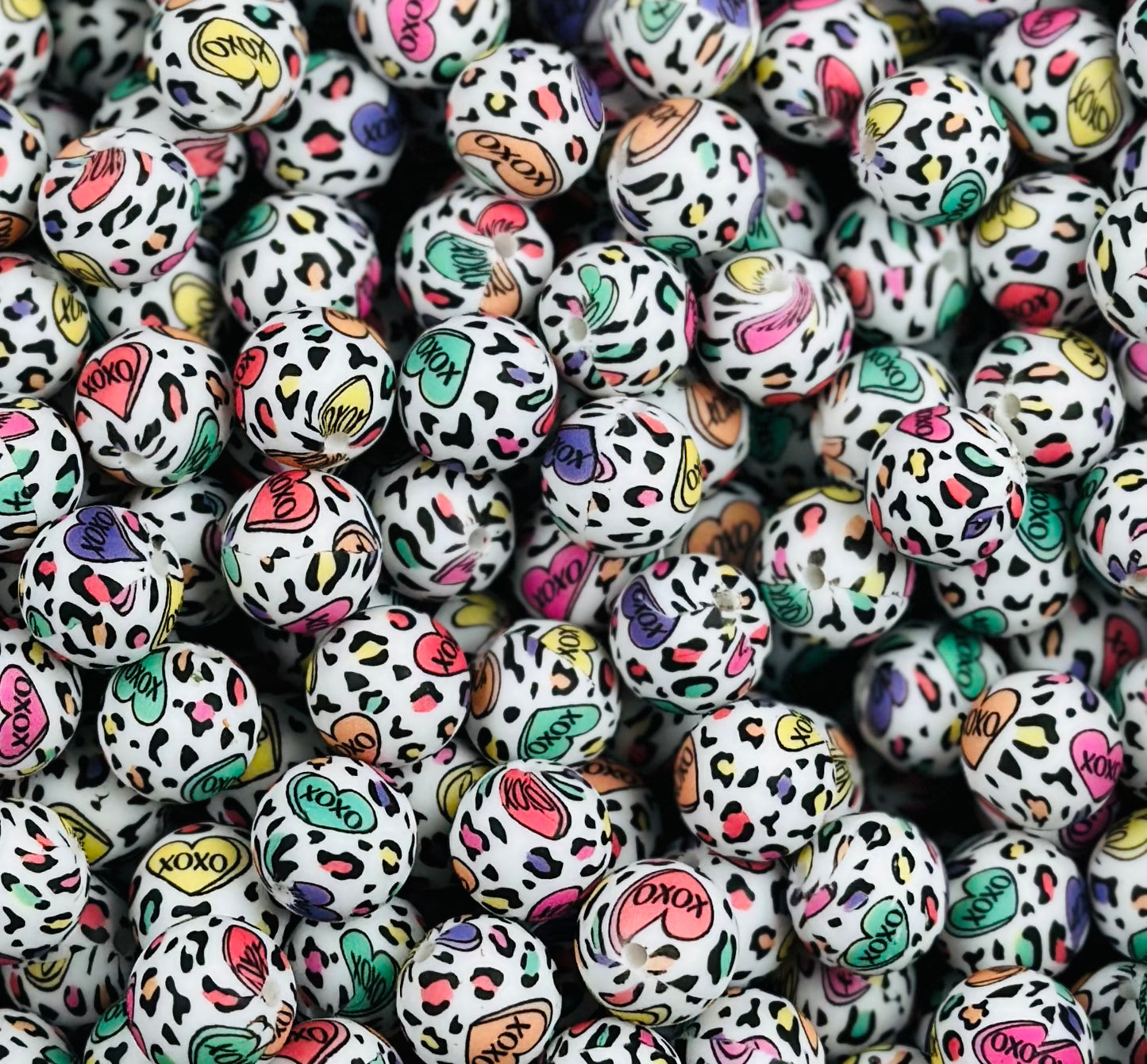 15mm Print XOXO Heart Leopard Round Animal Silicone Beads