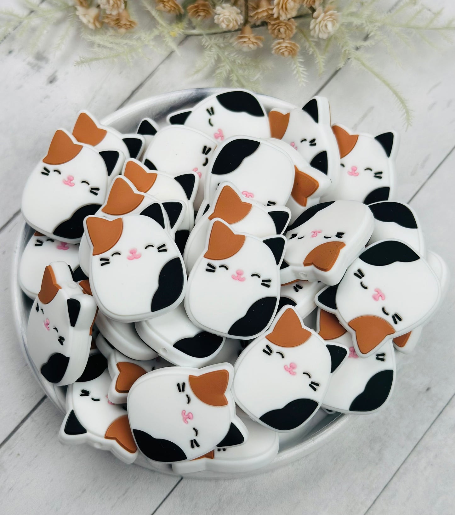 Fluffy Cat Focal Silicone Bead, Animal Shape Focal Silicone Bead