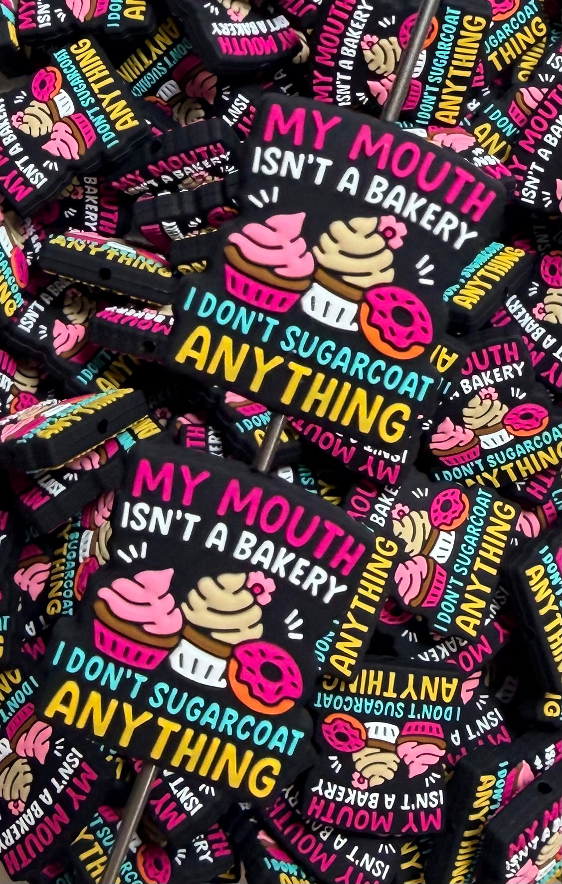 Q- My Mouth Isn't A Bakery, Quote Focal Bead