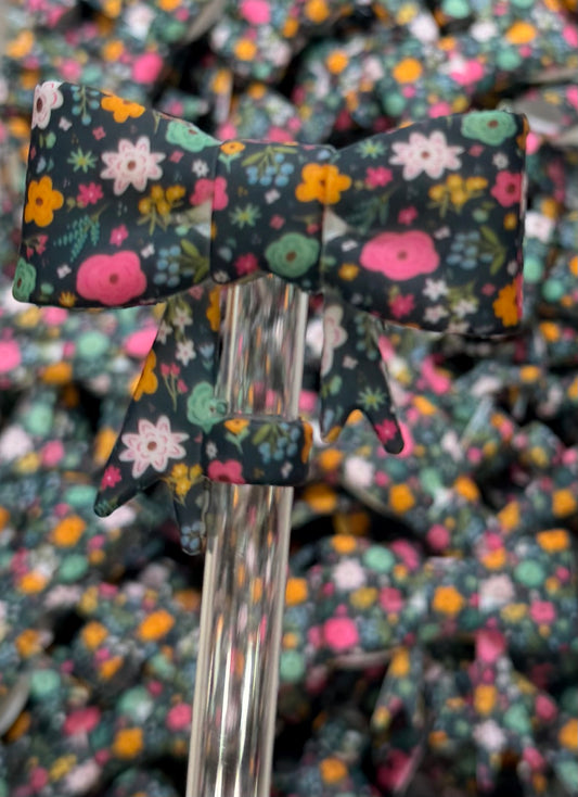 Y- Straw Topper - Bow EXCLUSIVE Joyful Gardens Silicone Tumbler Accessory