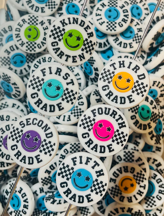 S- Grade Level HAPPY FACE EXCLUSIVE Silicone Focal Bead