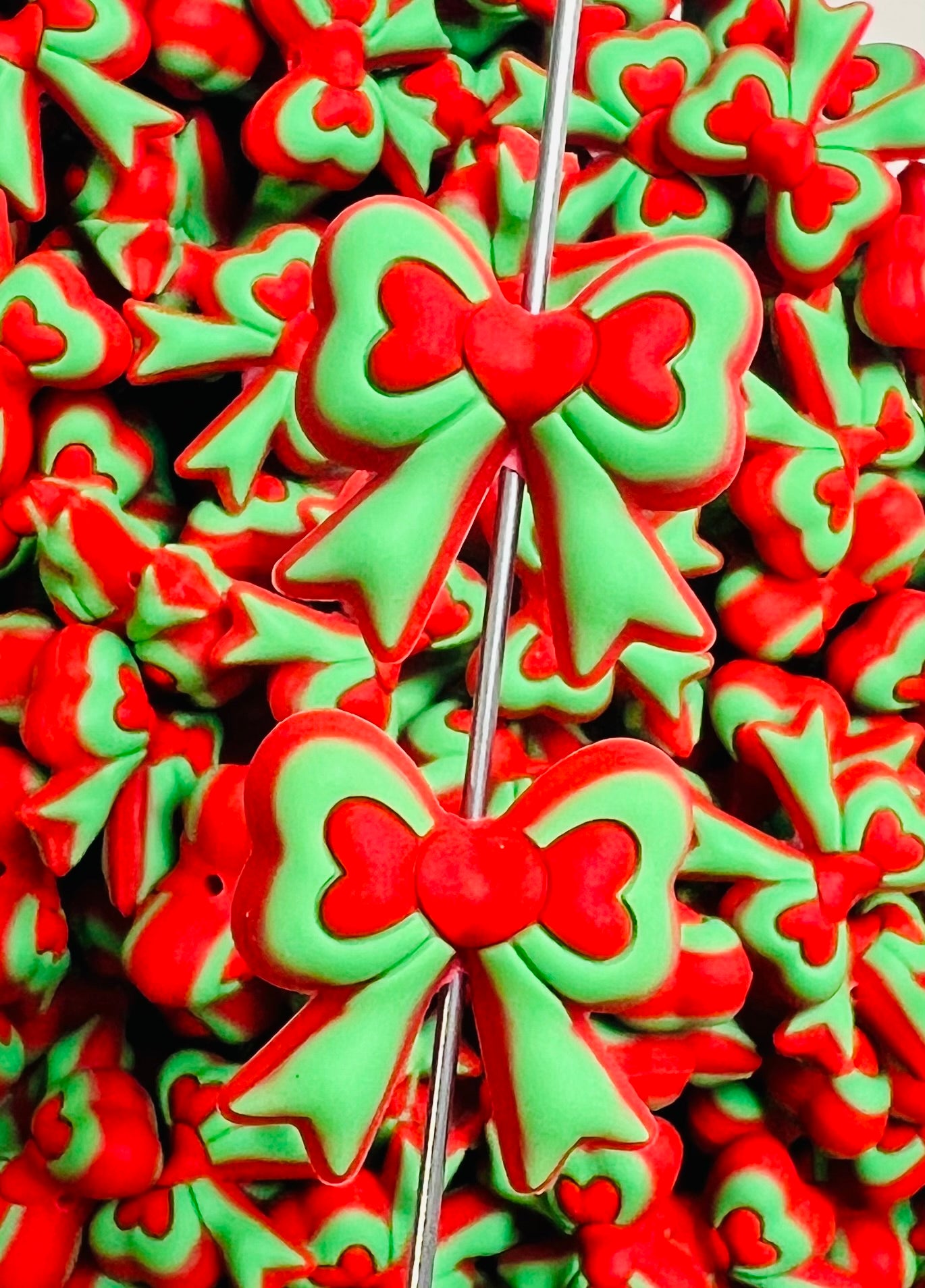 C- Christmas Bow EXCLUSIVE Silicone Focal Bead, Christmas Silicone Bead