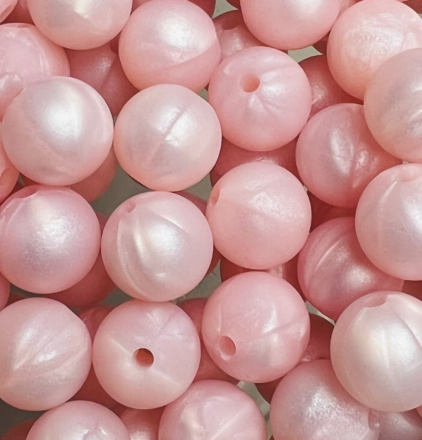 12mm Round Solid Pearl Pink Silicone Bead