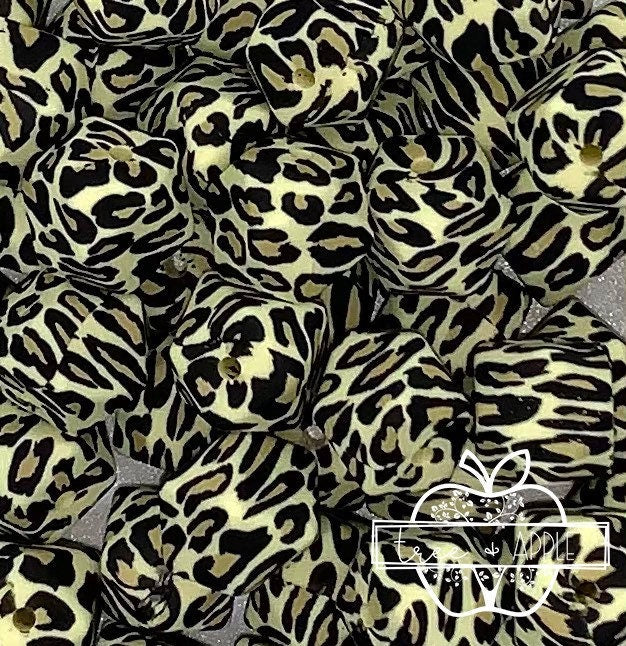 14mm Hexagon Beige Leopard Animal Print Silicone Beads