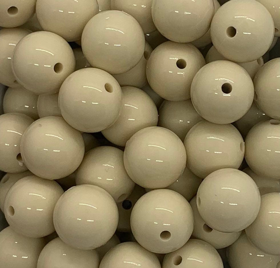 15mm Liquid Cream Round Silicone Beads