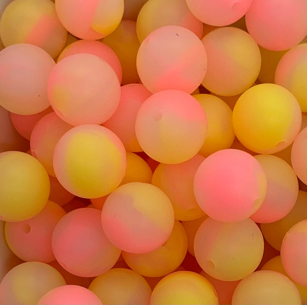 15mm GLOW Pink Lemonade Glow in the Dark Round Silicone Beads