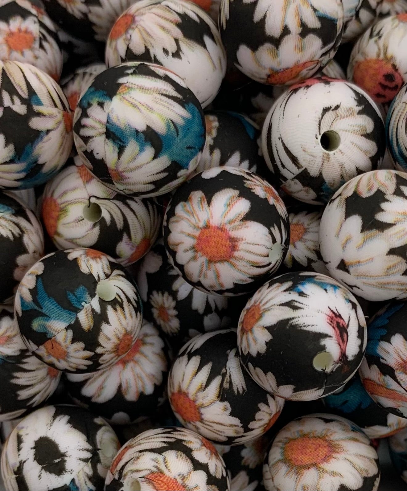 15mm Print Dark Daisy Round Silicone Beads