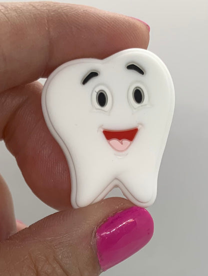 Tooth Focal Silicone Bead