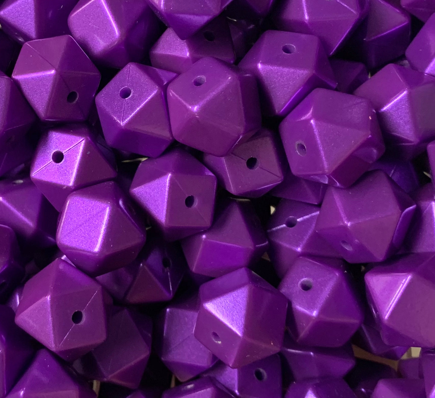 14mm Hexagon Metallic Purple Silicone Beads