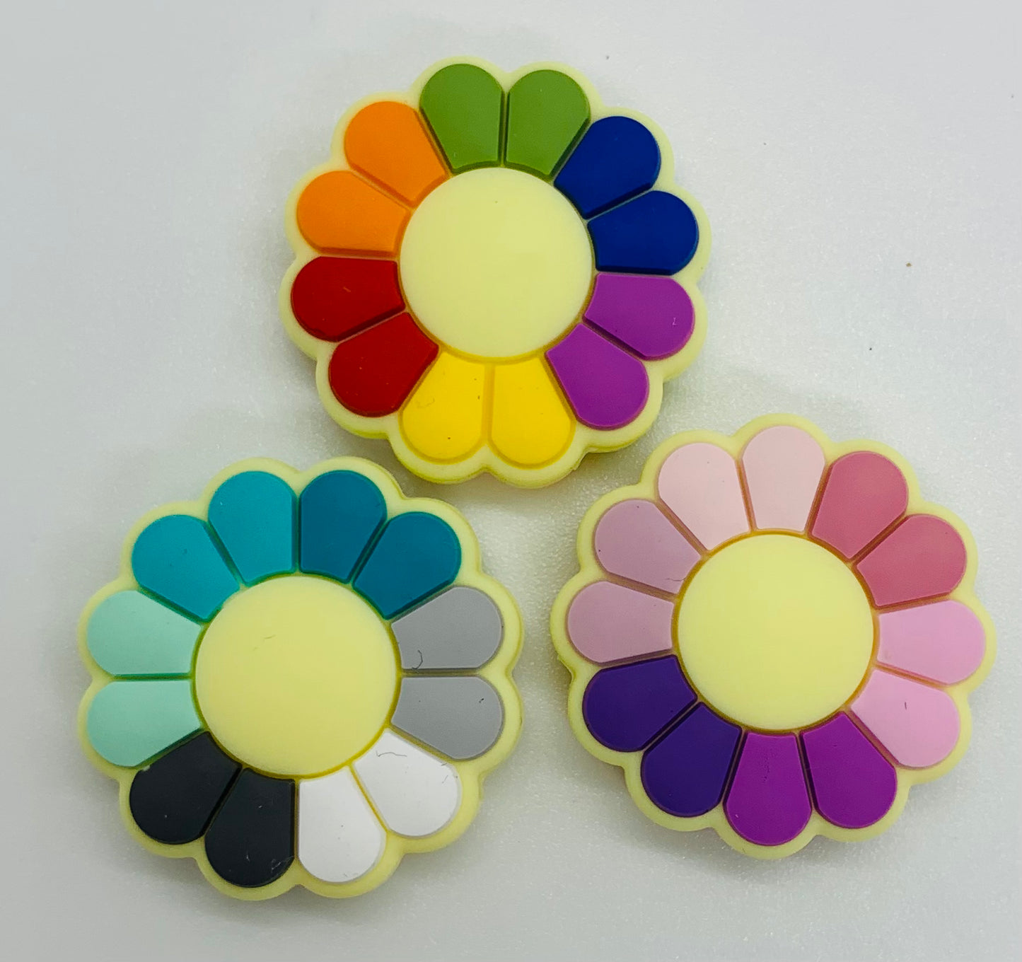 Flower Silicone Focal Bead, Daisy Silicone Bead, Flower Shape Silicone Bead